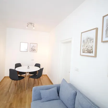 Smarthotel Schmid * Sitzenberg