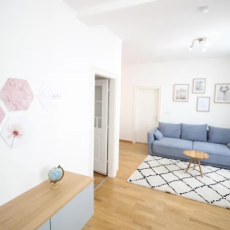 Smarthotel Schmid Hotel *