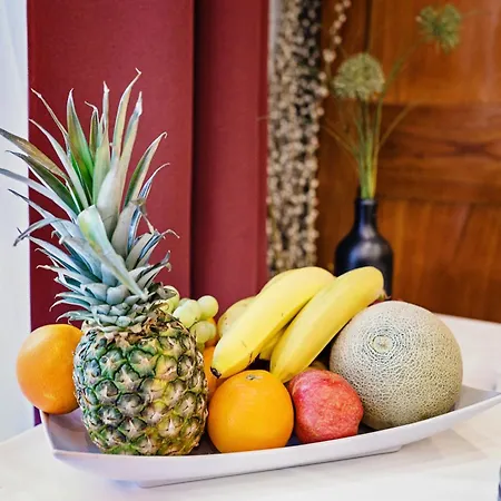 Smarthotel Schmid - Restaurant & Bar Inhouse - Naehe Schlossteich