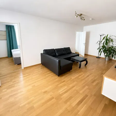 Smarthotel Schmid - Restaurant & Bar Inhouse - Naehe Schlossteich Sitzenberg