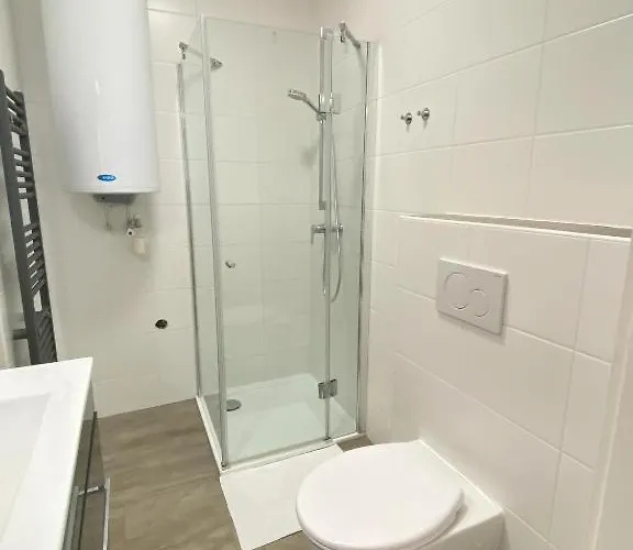 Smarthotel Schmid - Restaurant & Bar Inhouse - Naehe Schlossteich Hotel *