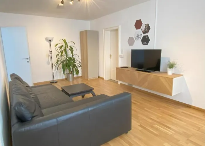 Smarthotel Schmid - Restaurant & Bar Inhouse - Naehe Schlossteich *