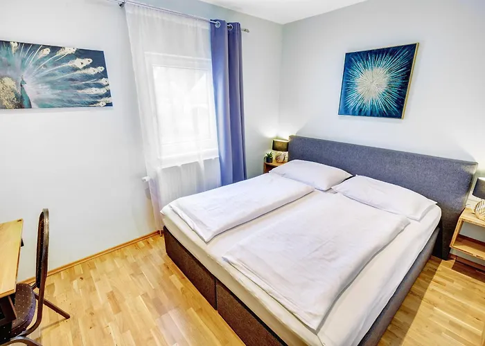 Smarthotel Schmid - Restaurant & Bar Inhouse - Naehe Schlossteich Hotel Sitzenberg