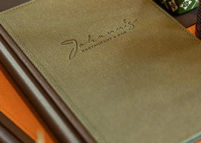 Smarthotel Schmid - Restaurant & Bar Inhouse - Naehe Schlossteich * Sitzenberg