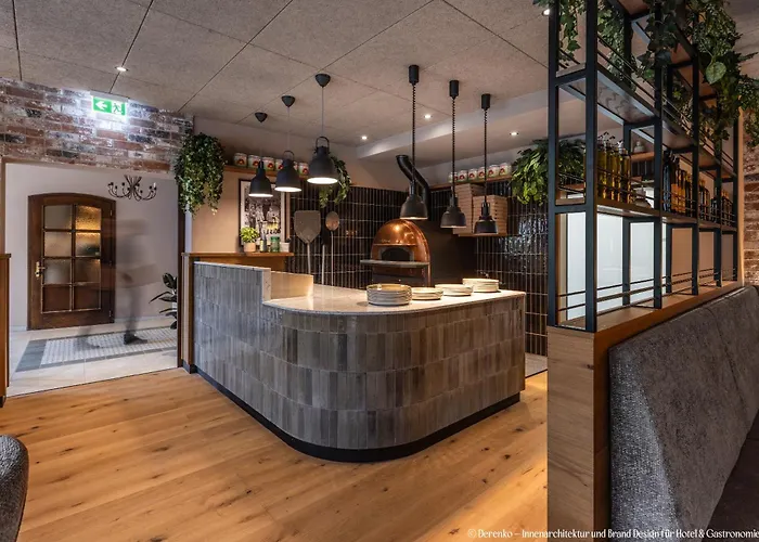 Smarthotel Schmid - Restaurant & Bar Inhouse - Naehe Schlossteich Hotel